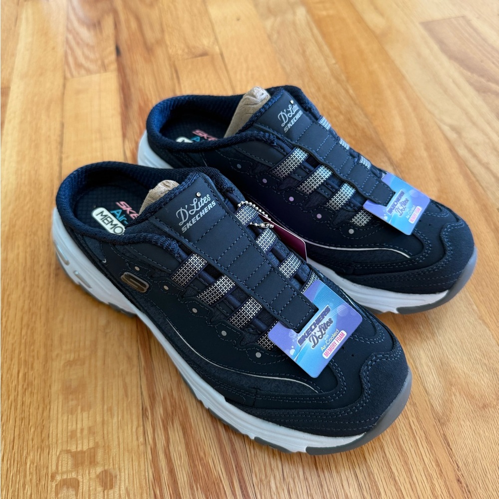 SKECHERS air cooled memory foam sneakers
